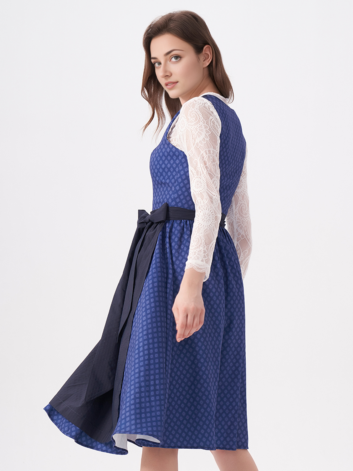 Dirndlbluse Langarm in Blau