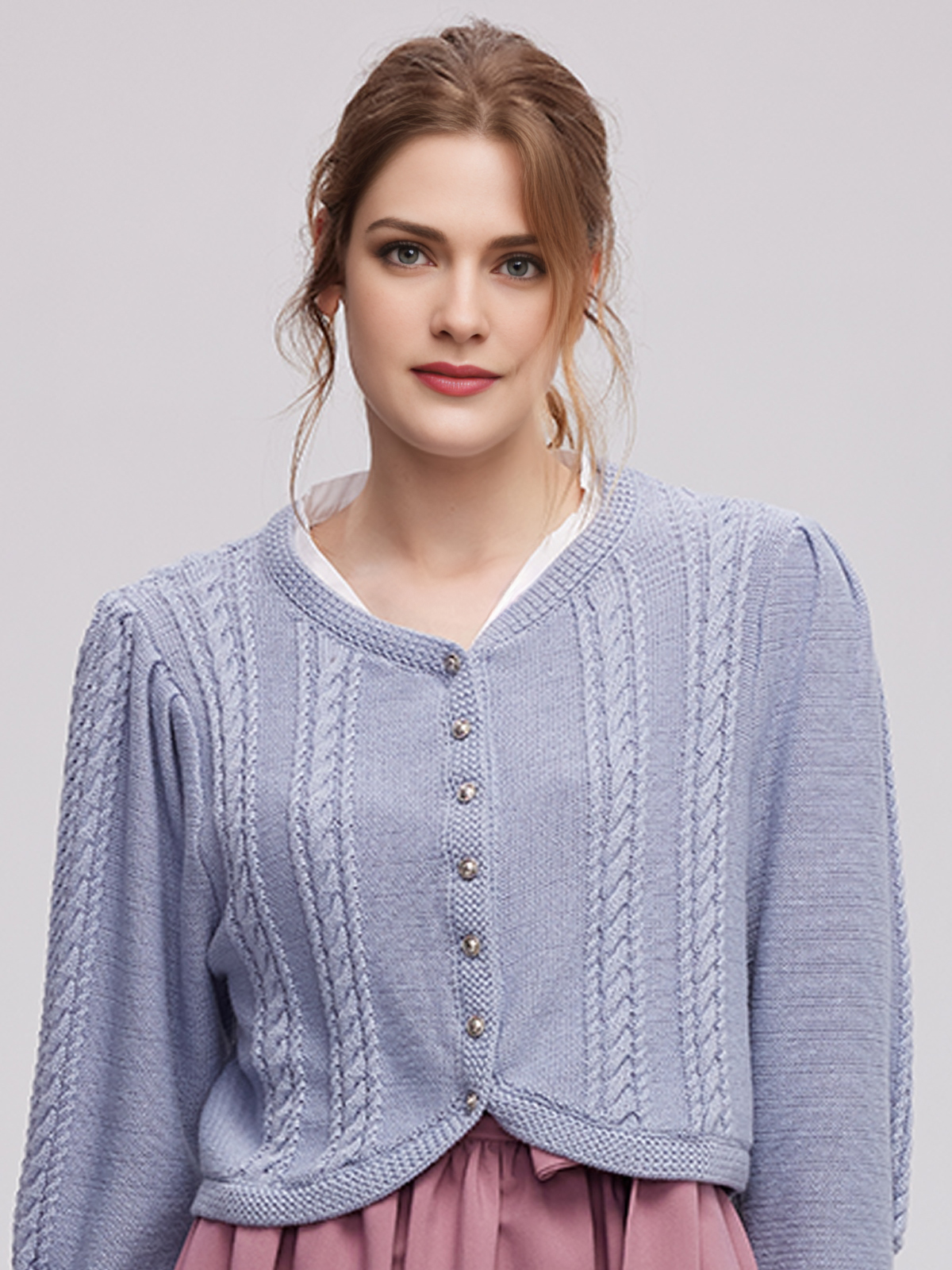 Dirndl Eisblau in zarter Strickoptik