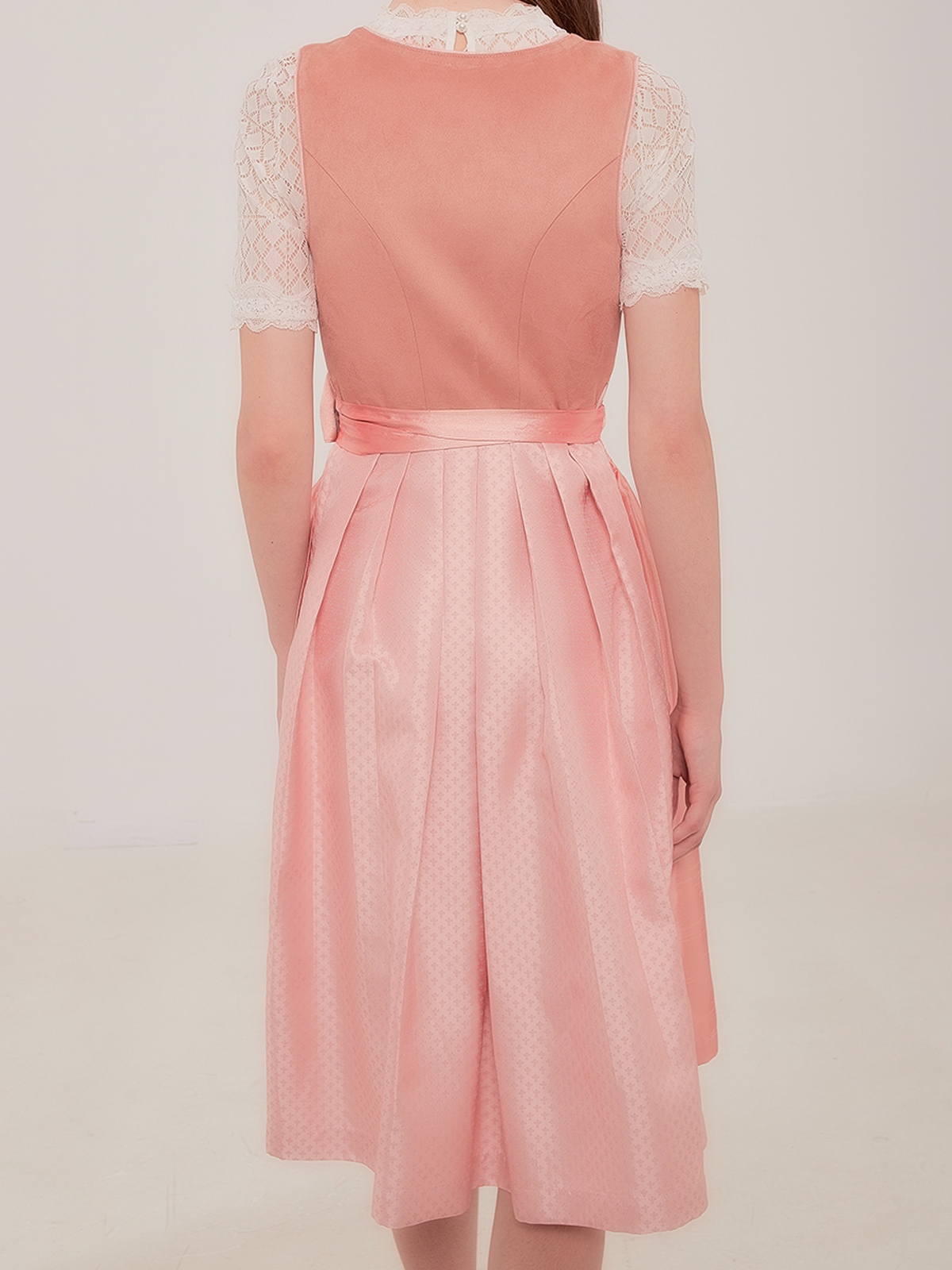 Dirndl mit Reißverschluss